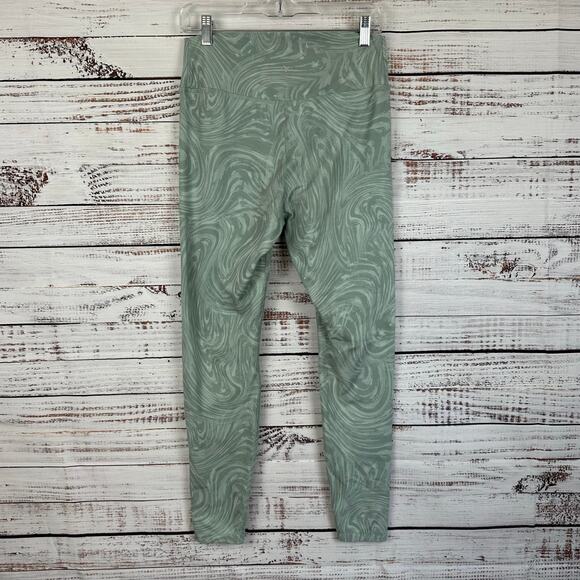 Women's Old Navy Power Chill Green Extra-High Rise Go Dry Activewear Leggings L - Picture 3 of 6